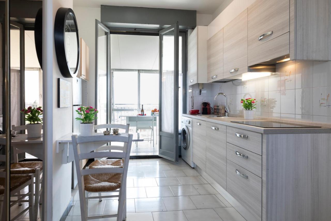 La Veranda - Bright Top Floor Apartment With Views Of The Madonnina Mailand Exterior foto