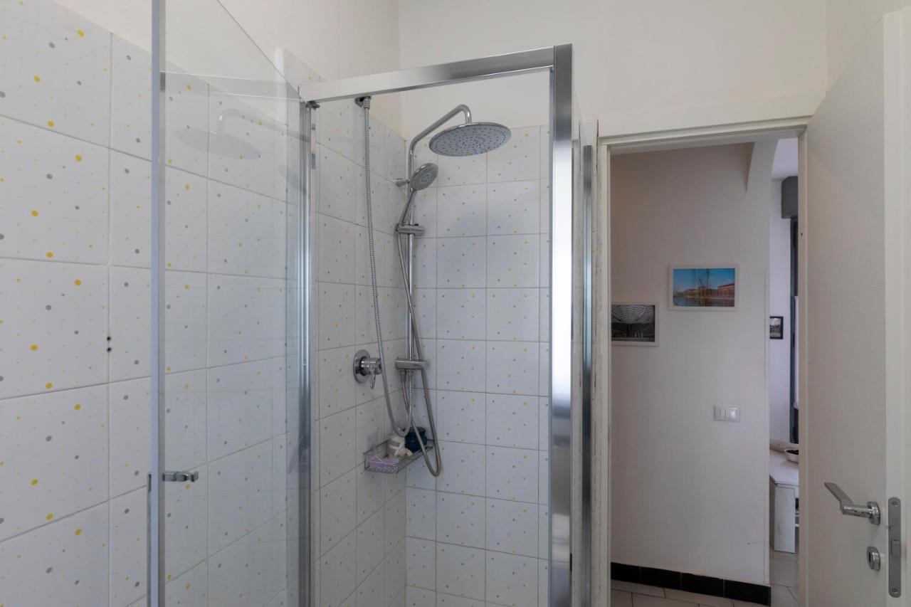 La Veranda - Bright Top Floor Apartment With Views Of The Madonnina Mailand Exterior foto